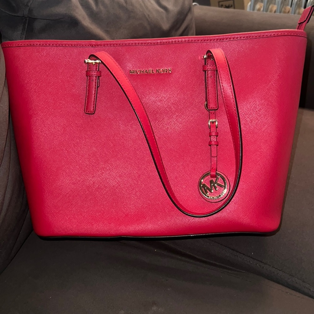 Michael Kors pocketbook